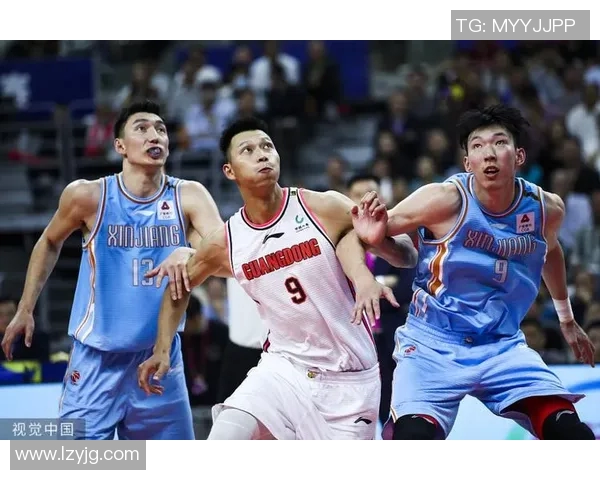 武汉篮球队与重庆篮球队赛后复盘分析球员个人能力表现及影响