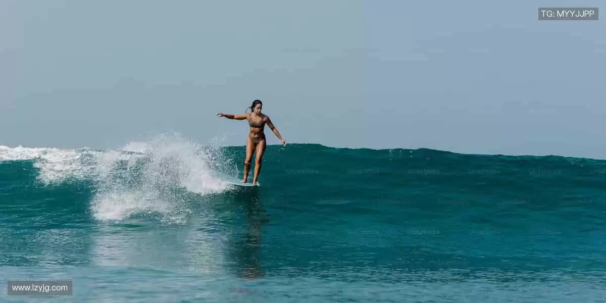 📺高清直播，一键解锁赛场心跳！💥👥